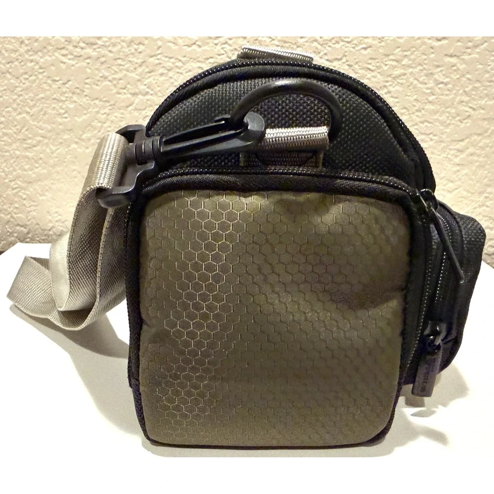 Targus Digital Camera Bag Case Shoulder Strap Black Olive Green